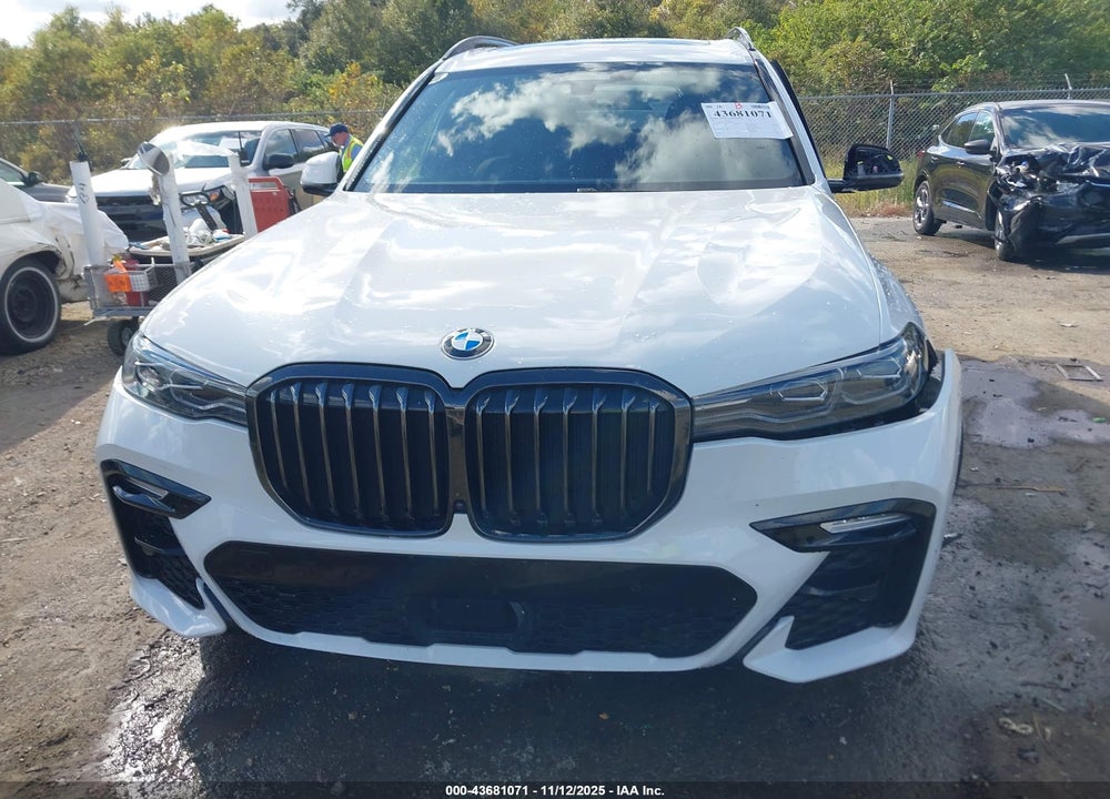 2022 BMW X7 XDRIVE40I VIN: 5UXCW2C02N9K60324