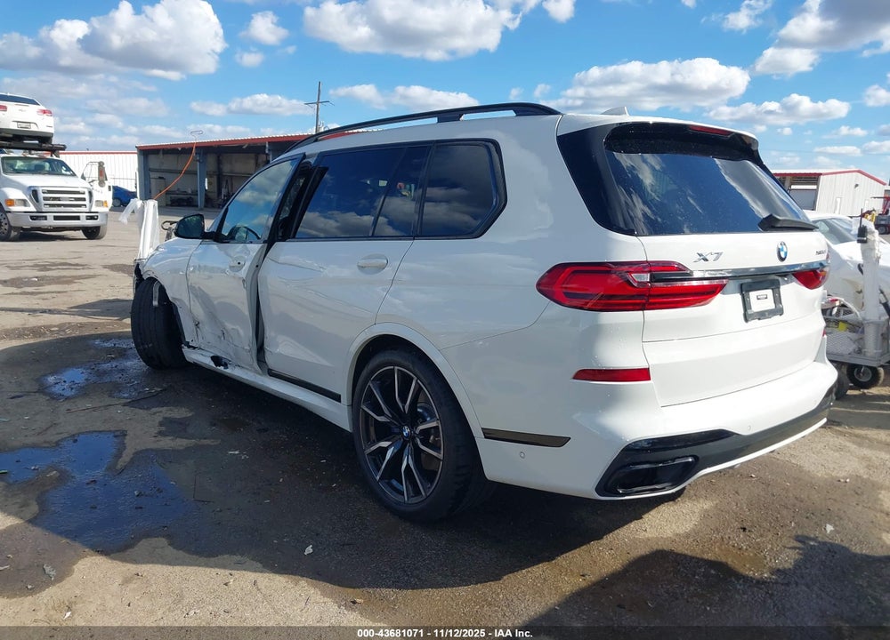 2022 BMW X7 XDRIVE40I VIN: 5UXCW2C02N9K60324
