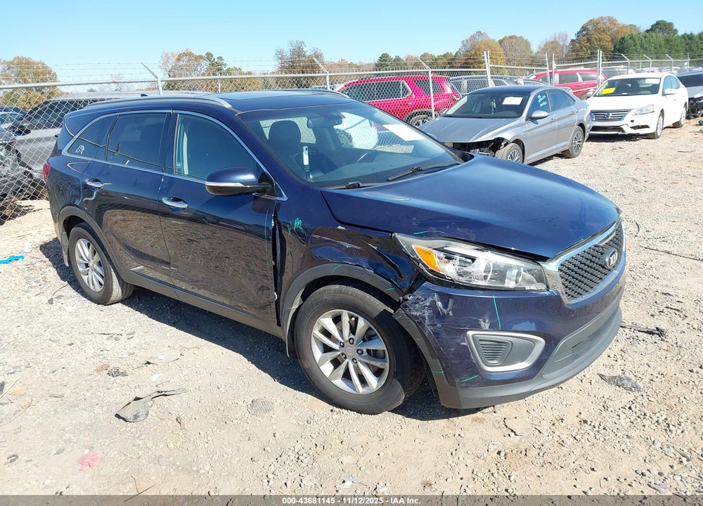 2016 KIA SORENTO 2.4L LX VIN: 5XYPG4A38GG052488