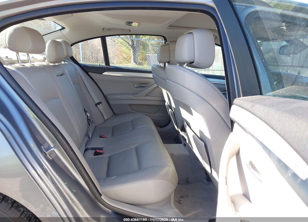 2013 BMW 528I XDRIVE VIN: WBAXH5C5XDDW15498