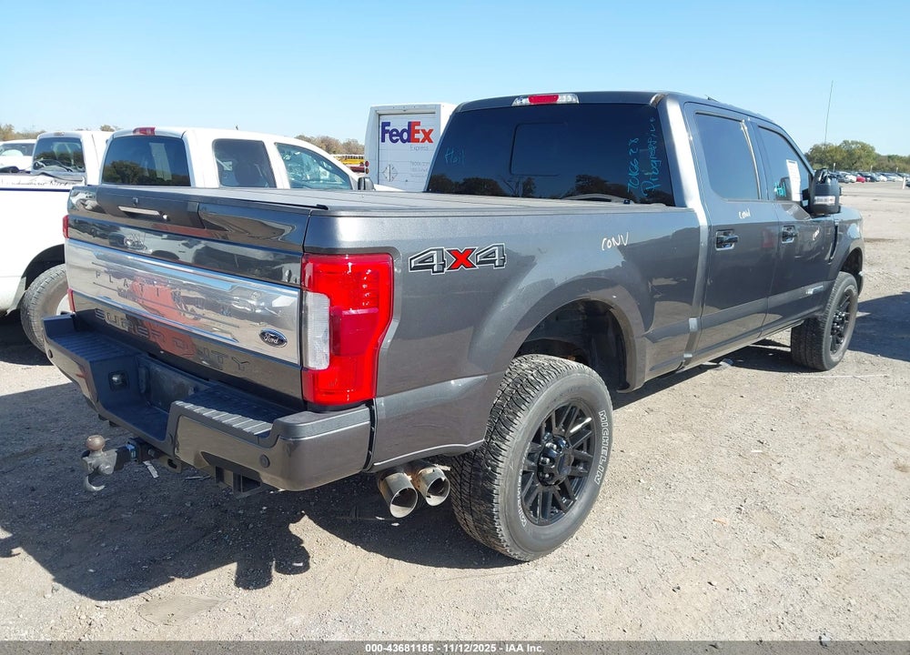 2017 FORD F-250 PLATINUM VIN: 1FT7W2BT5HEB96600