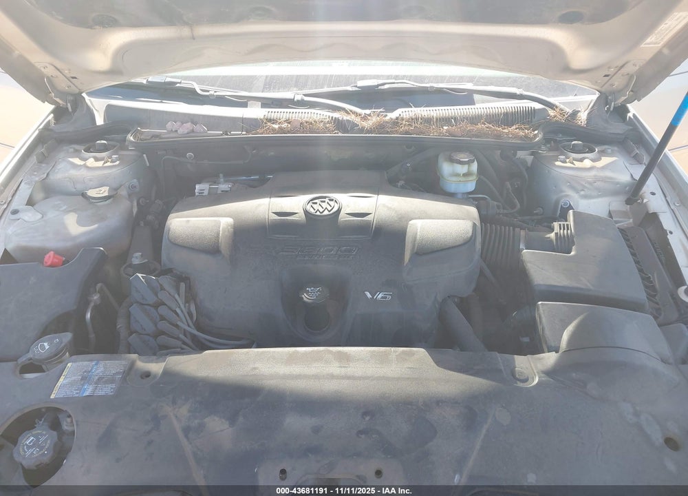 2008 BUICK LUCERNE CXL VIN: 1G4HD57208U182455