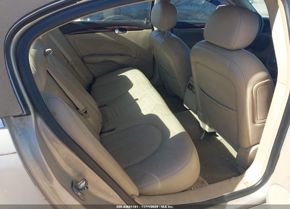 2008 BUICK LUCERNE CXL VIN: 1G4HD57208U182455