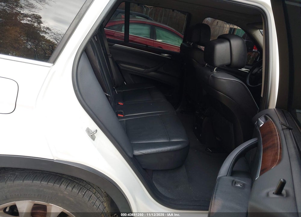 2013 BMW X5 XDRIVE35I/XDRIVE35I PREMIUM/XDRIVE35I SPORT ACTIVITY VIN: 5UXZV4C54D0E00173