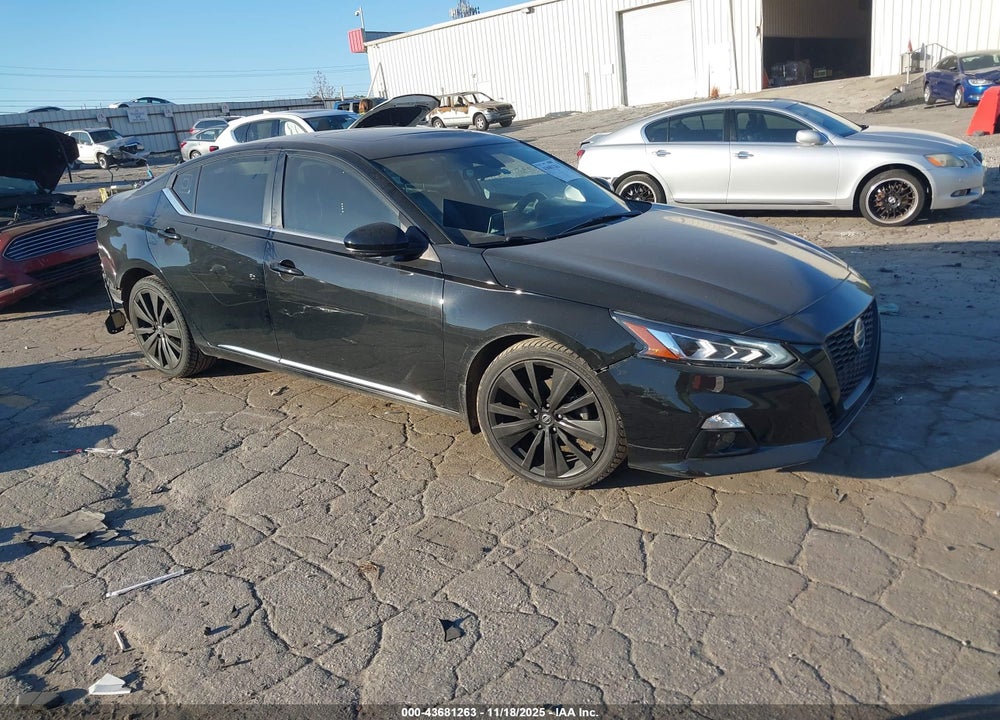 2022 NISSAN ALTIMA SR FWD VIN: 1N4BL4CVXNN320490