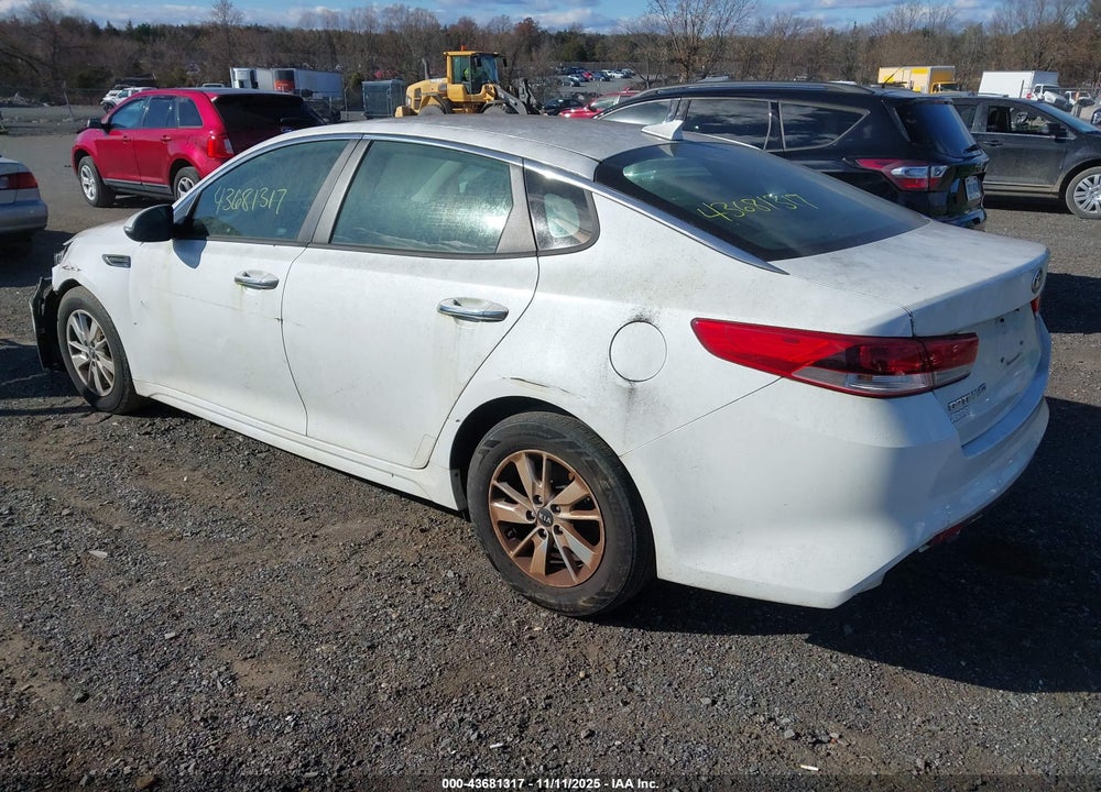 2016 KIA OPTIMA LX VIN: 5XXGT4L30GG046875