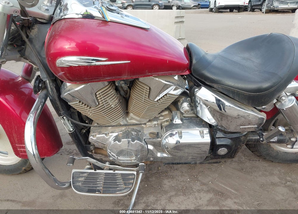 2005 HONDA VTX1300 R VIN: 1HFSC52325A203046
