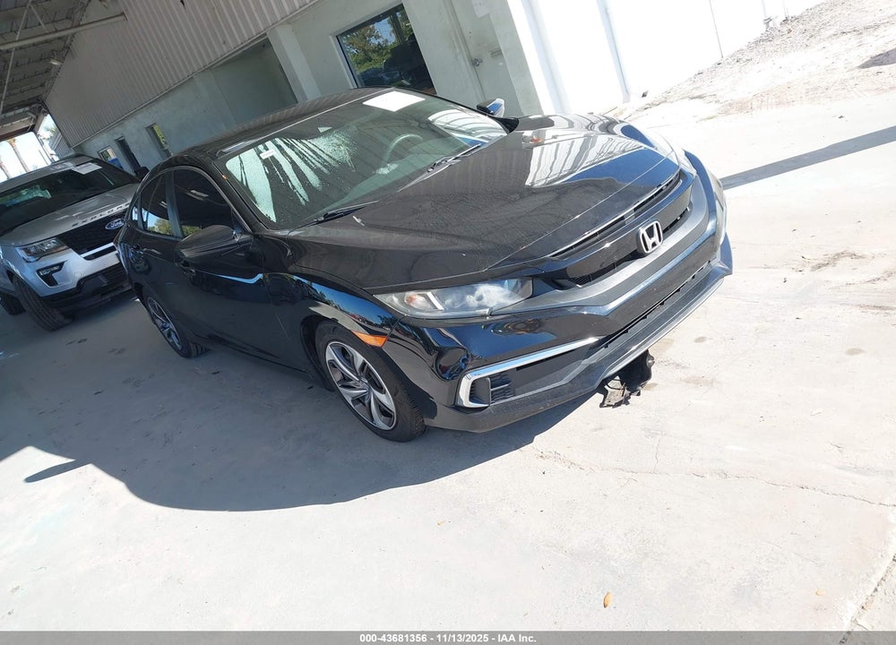 2019 HONDA CIVIC LX VIN: 19XFC2F65KE036835