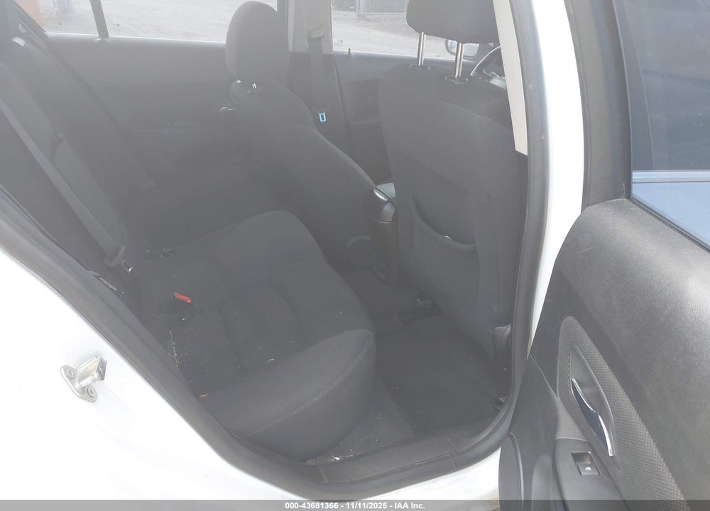 2014 CHEVROLET CRUZE 1LT AUTO VIN: 1G1PC5SB3E7356130