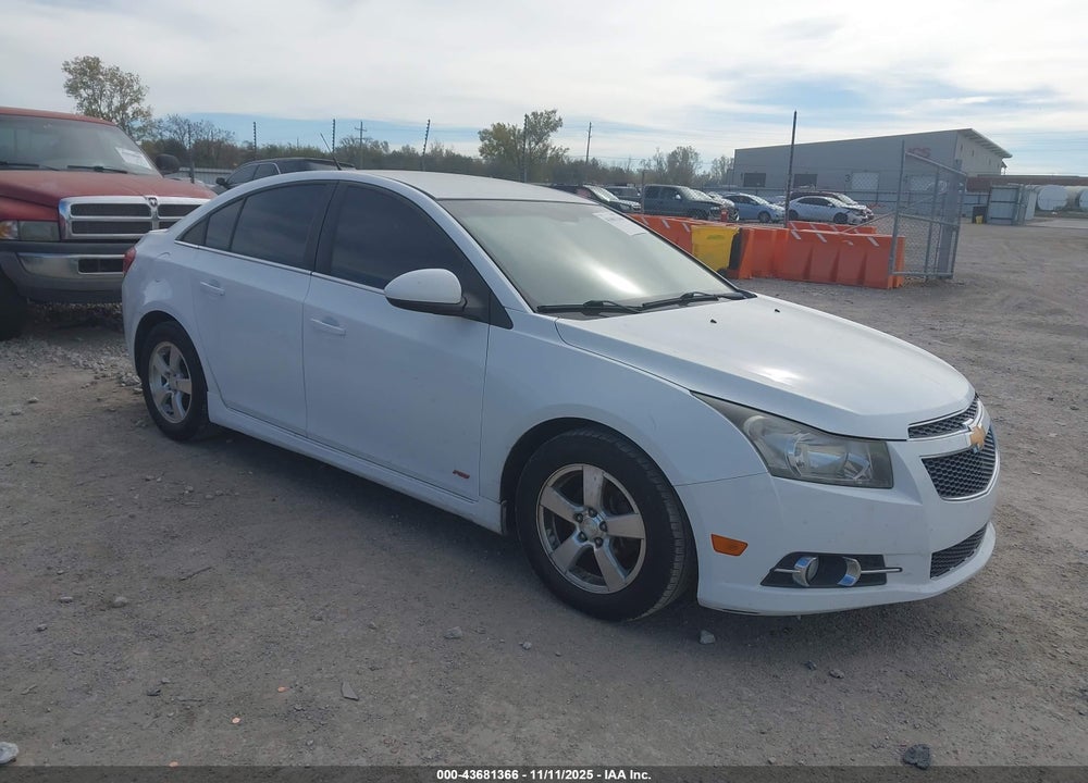 2014 CHEVROLET CRUZE 1LT AUTO VIN: 1G1PC5SB3E7356130