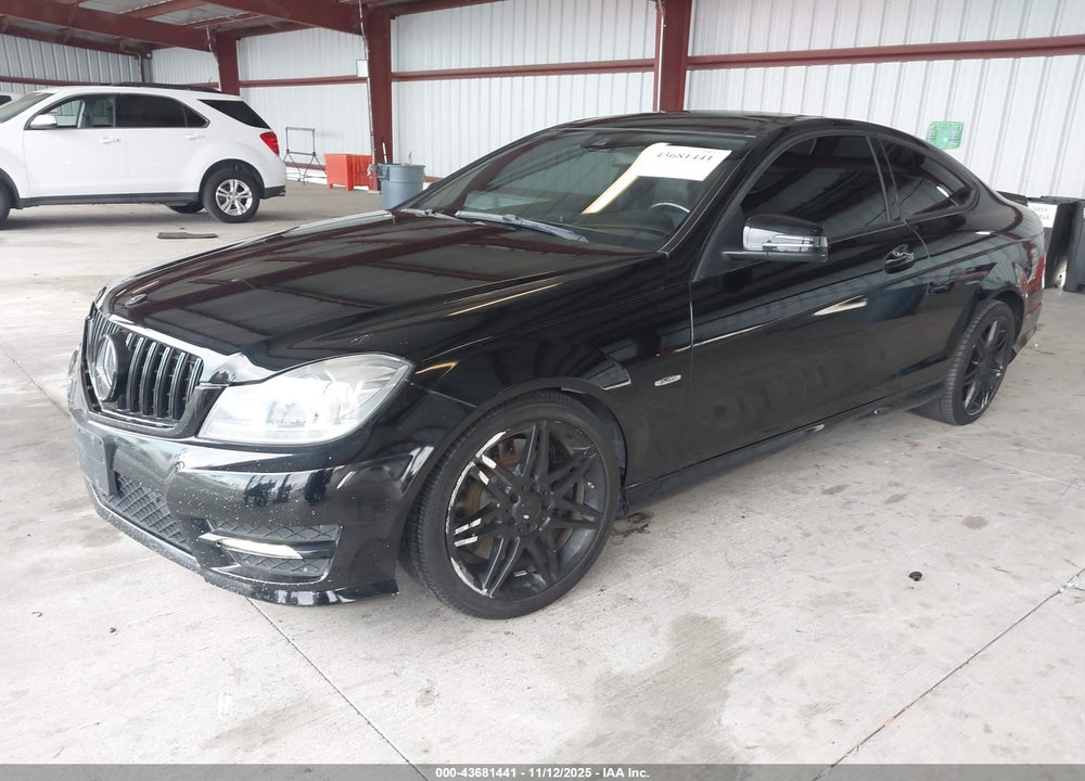 2014 MERCEDES-BENZ C 250 VIN: WDDGJ4HB2EG310115