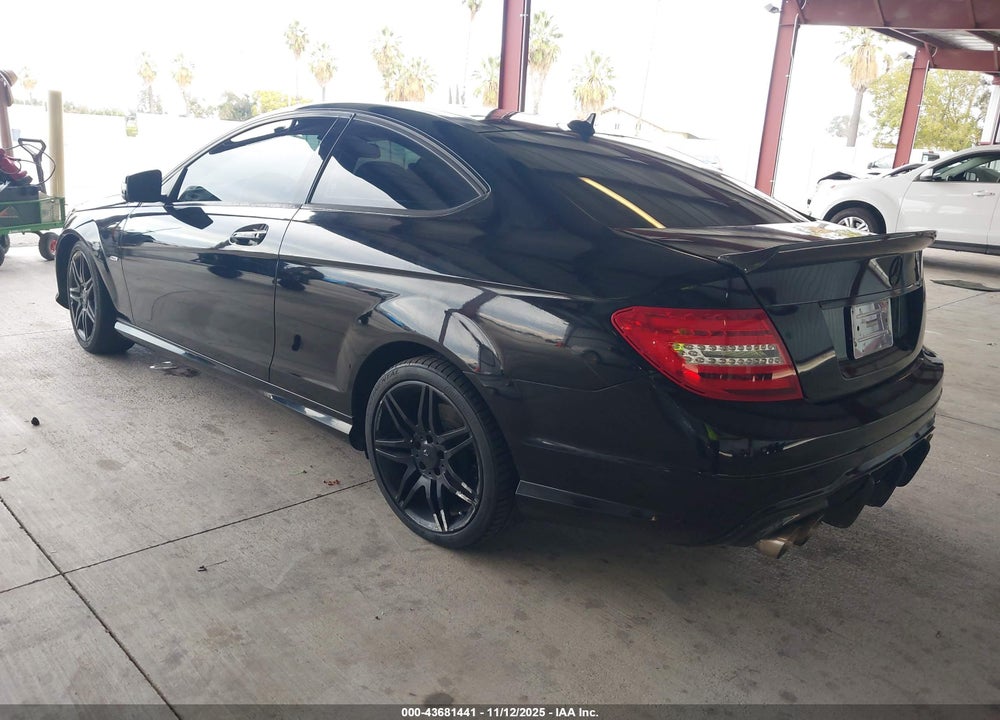 2014 MERCEDES-BENZ C 250 VIN: WDDGJ4HB2EG310115