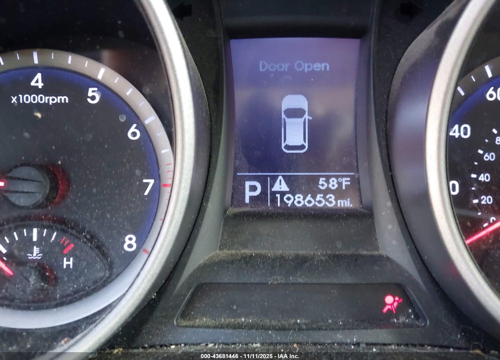 2015 HYUNDAI SANTA FE GLS VIN: KM8SMDHF8FU090475