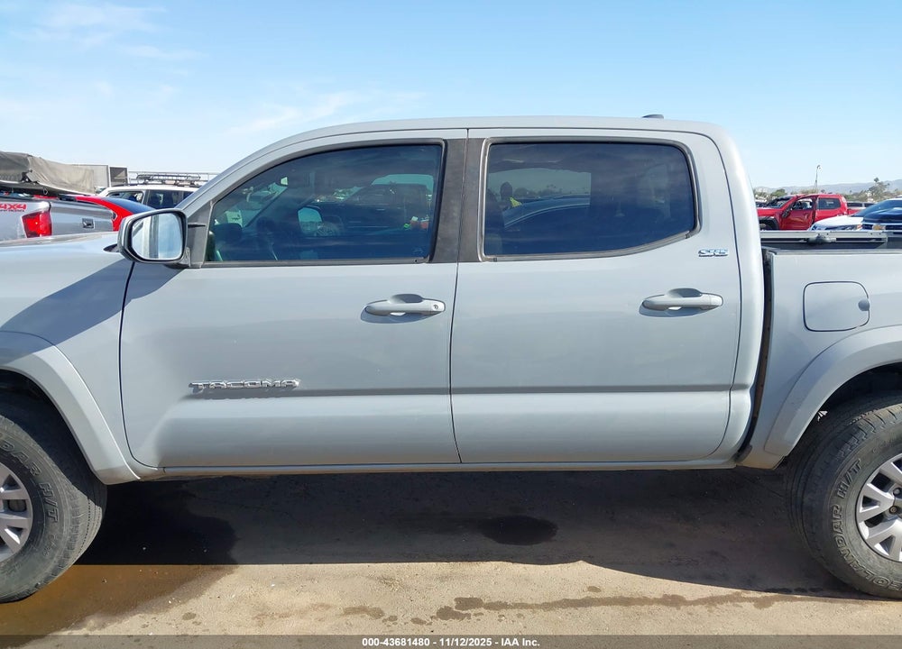 2019 TOYOTA TACOMA SR5 V6 VIN: 3TMCZ5AN7KM286858