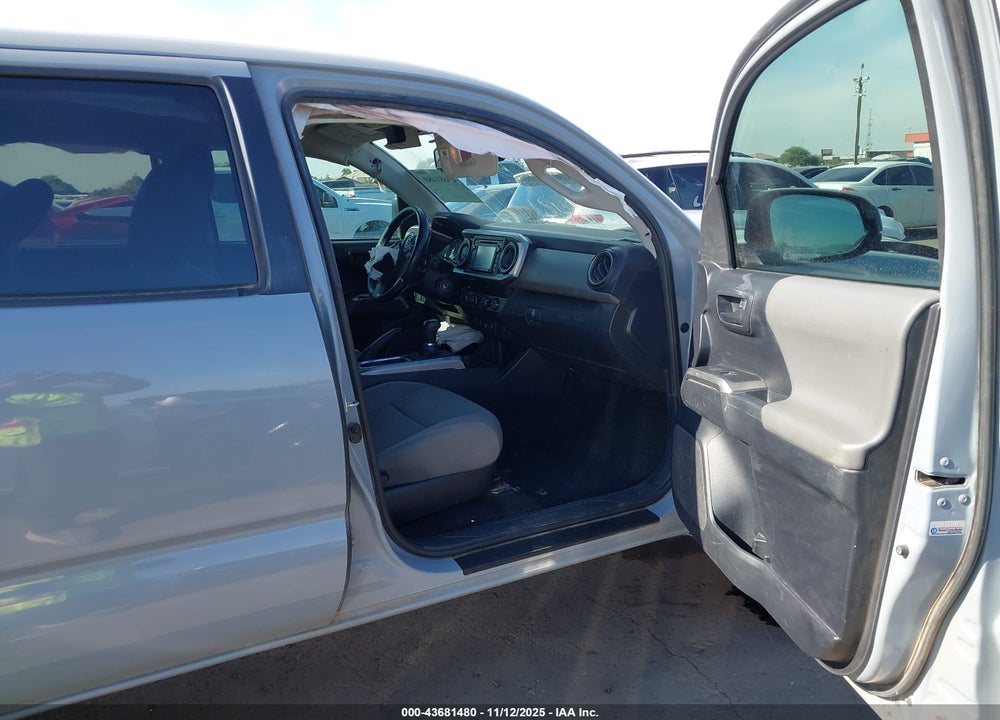 2019 TOYOTA TACOMA SR5 V6 VIN: 3TMCZ5AN7KM286858