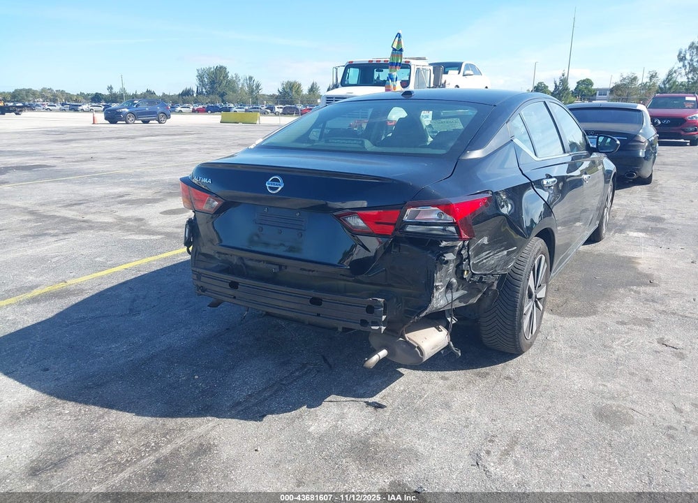 2022 NISSAN ALTIMA SV FWD VIN: 1N4BL4DVXNN316471