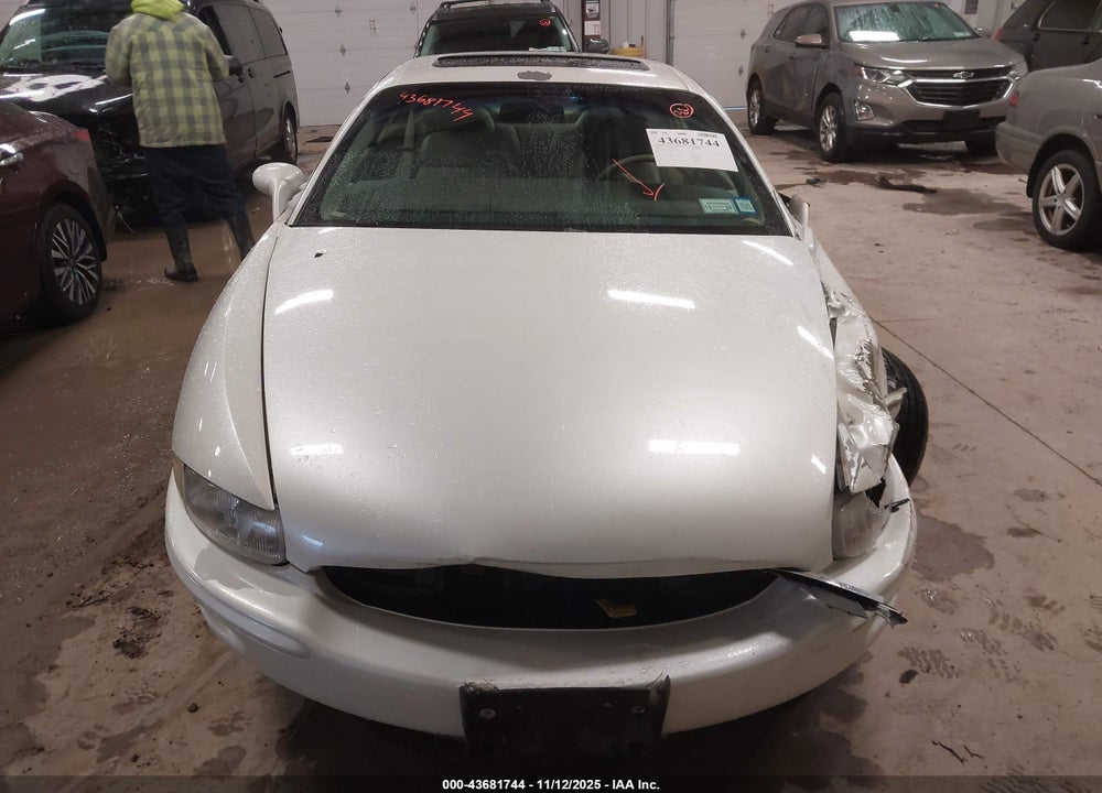 1997 BUICK RIVIERA VIN: 1G4GD2218V4715463