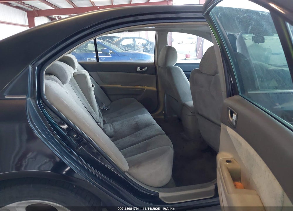 2007 HYUNDAI SONATA LIMITED/SE V6 VIN: 5NPEU46F07H178372