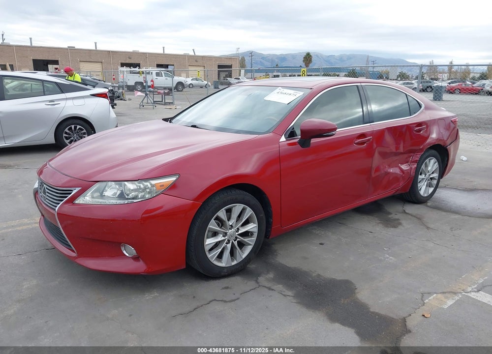 2013 LEXUS ES 300H VIN: JTHBW1GGXD2011063