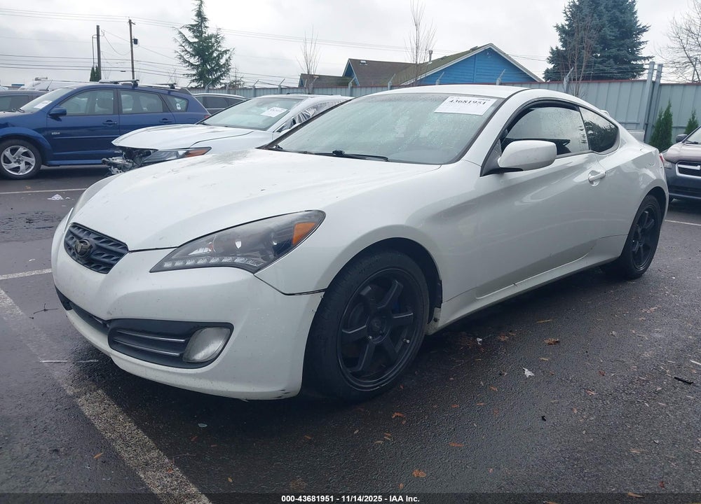 2010 HYUNDAI GENESIS 3.8 VIN: KMHHU6KH5AU003690