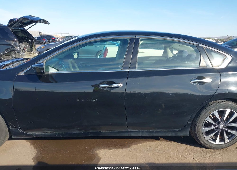 2017 NISSAN ALTIMA 2.5 SV VIN: 1N4AL3AP0HC171744
