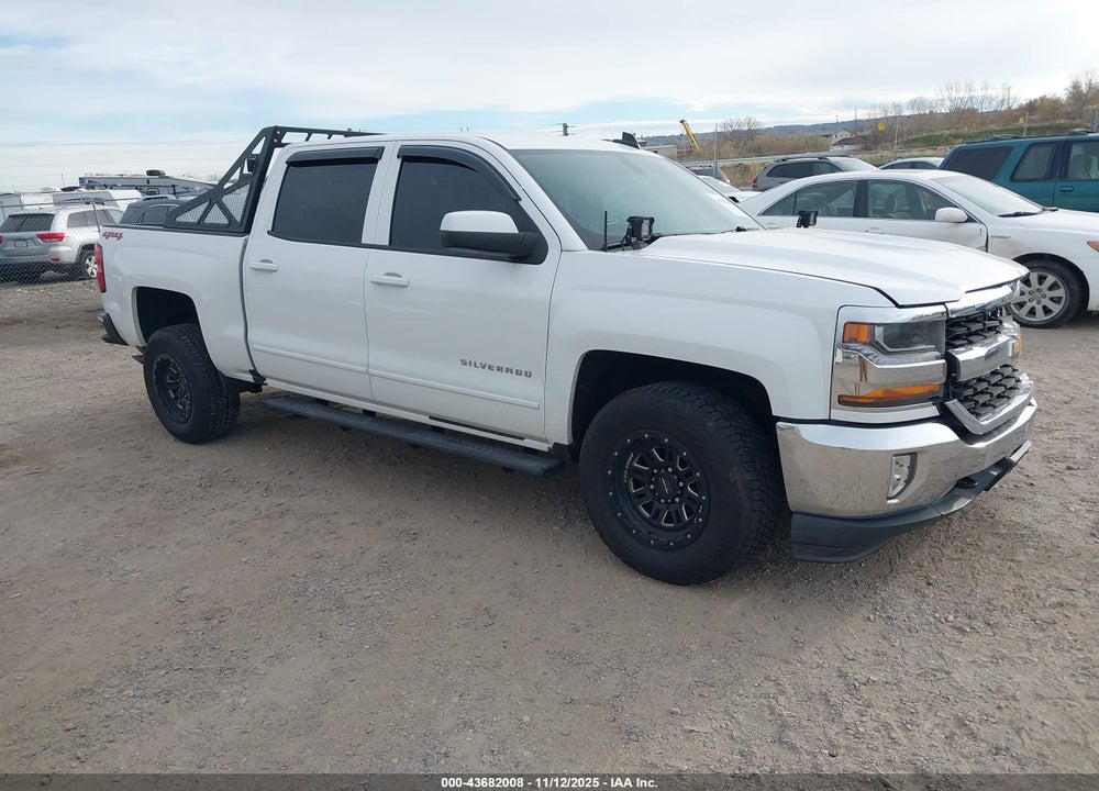 2018 CHEVROLET SILVERADO 1500 1LT VIN: 3GCUKRER6JG240612