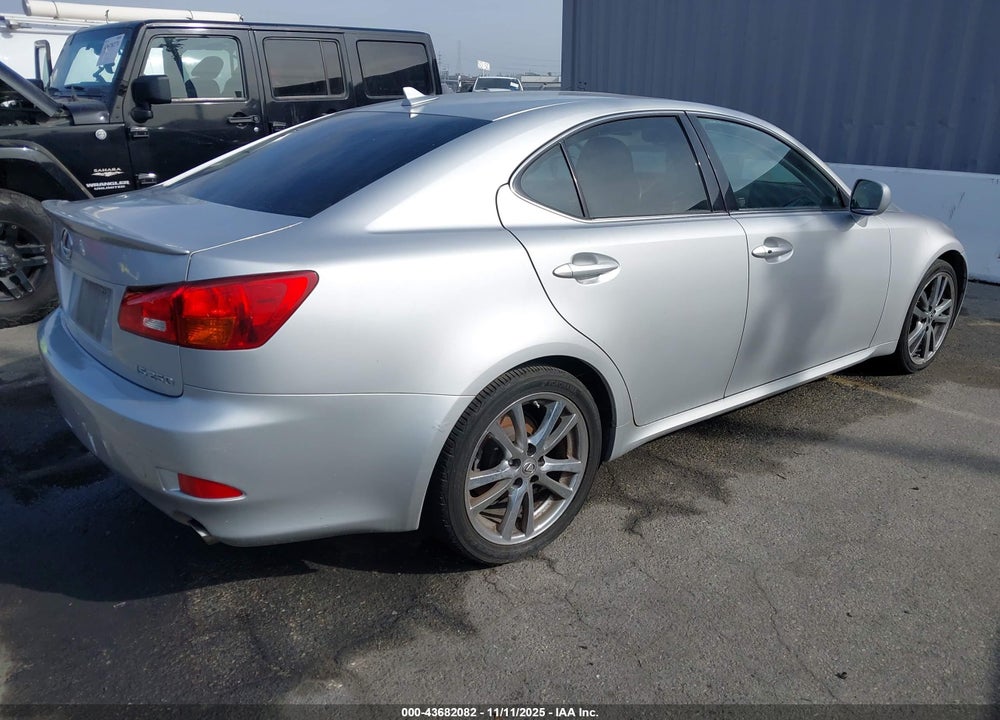 2008 LEXUS IS 250 VIN: JTHBK262285071334