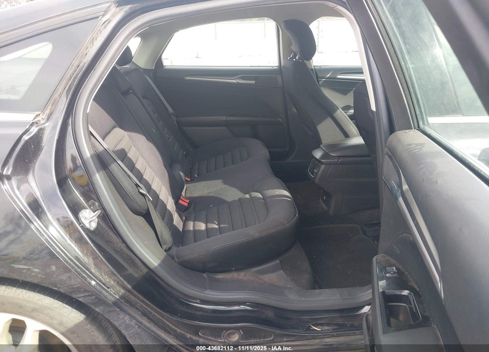 2014 FORD FUSION SE VIN: 3FA6P0HD0ER284272