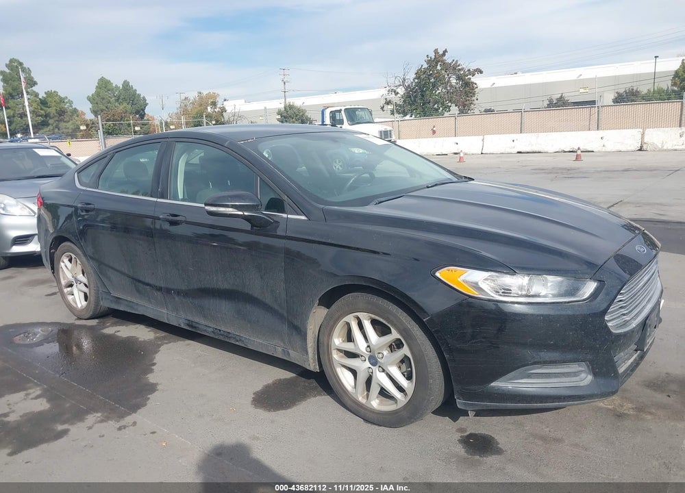 2014 FORD FUSION SE VIN: 3FA6P0HD0ER284272