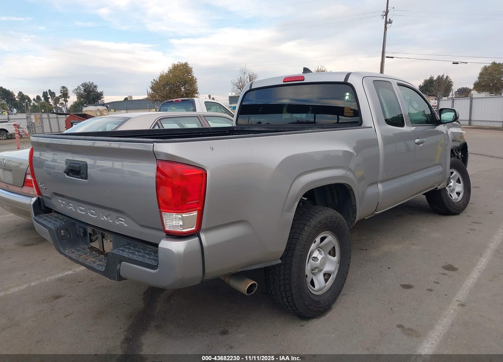 2017 TOYOTA TACOMA SR VIN: 5TFSX5EN8HX055210