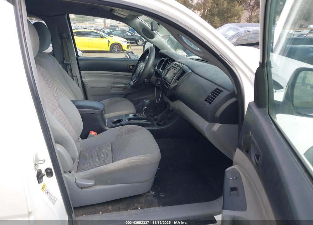 2013 TOYOTA TACOMA PRERUNNER V6 VIN: 5TFTU4GN8DX028989