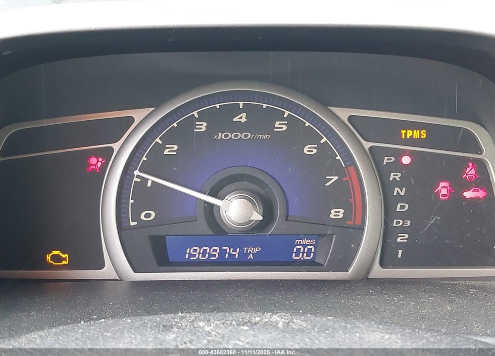 2008 HONDA CIVIC VIN: 2HGFA16588H521105