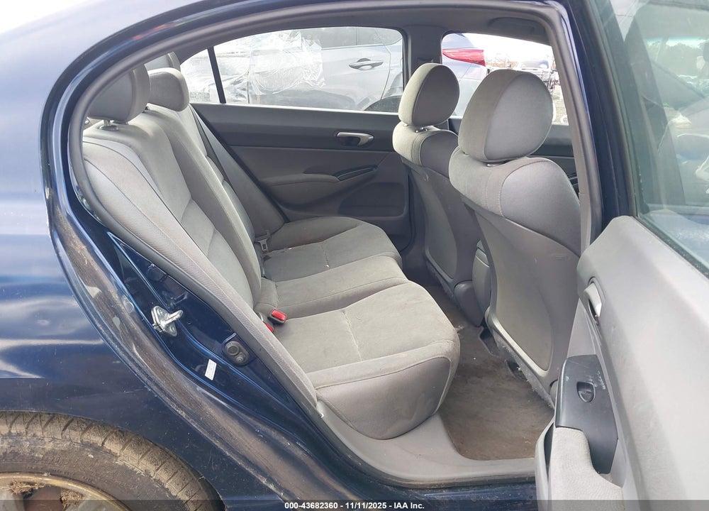 2008 HONDA CIVIC VIN: 2HGFA16588H521105