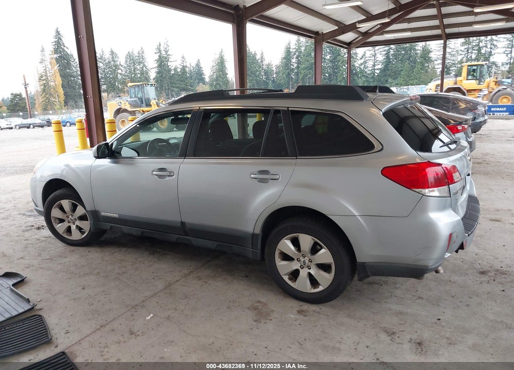 2012 SUBARU OUTBACK 3.6R LIMITED VIN: 4S4BRDLC9C2240017