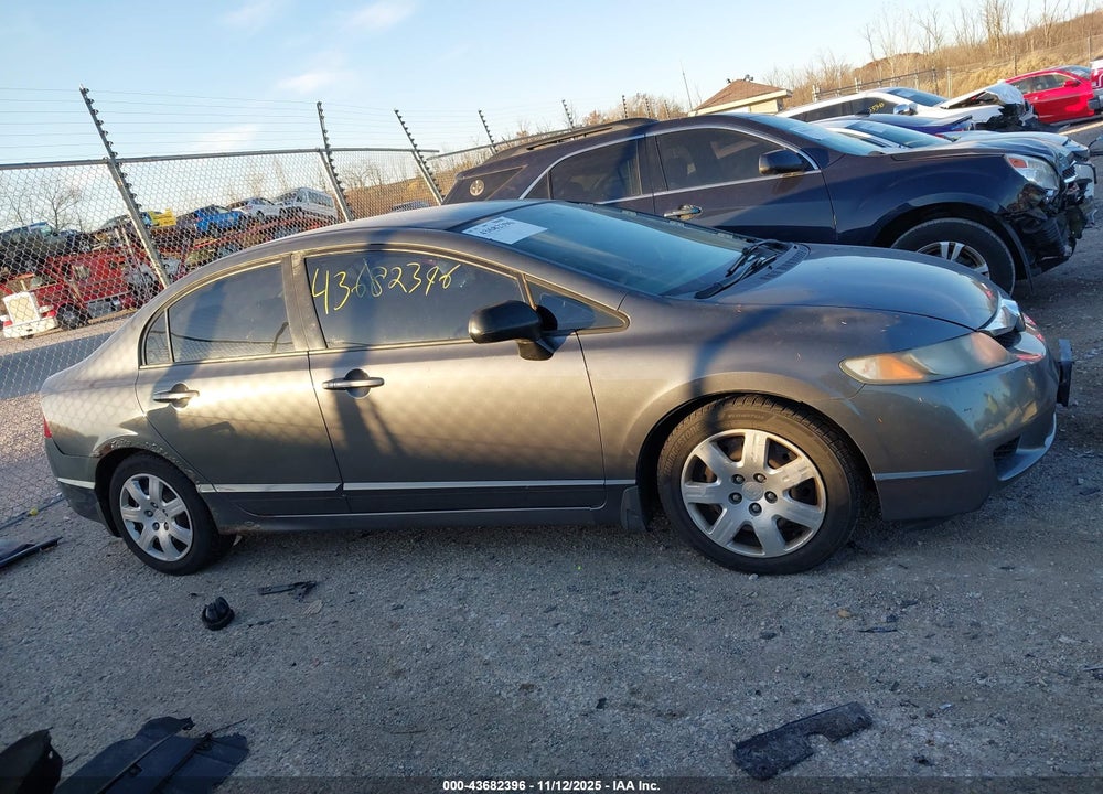 2009 HONDA CIVIC LX VIN: 2HGFA16509H320770