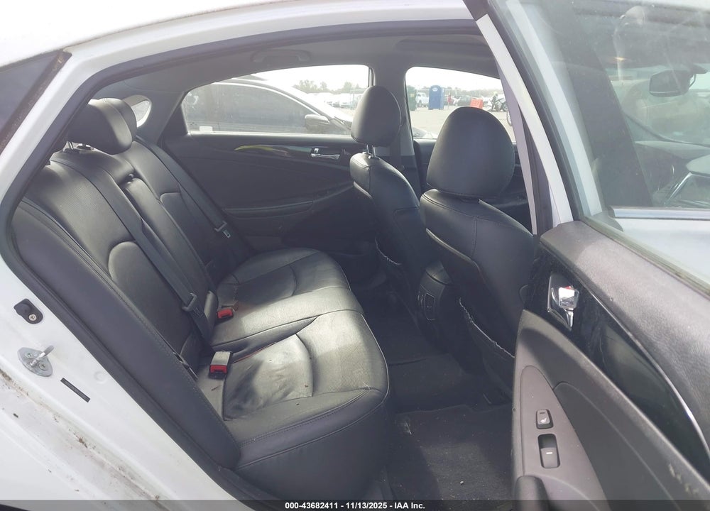 2011 HYUNDAI SONATA LIMITED VIN: 5NPEC4AC9BH252087
