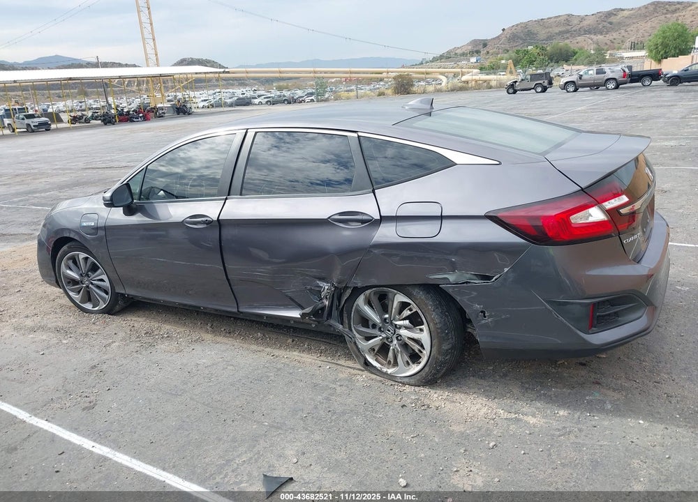 2020 HONDA CLARITY PLUG-IN HYBRID VIN: JHMZC5F1XLC000035