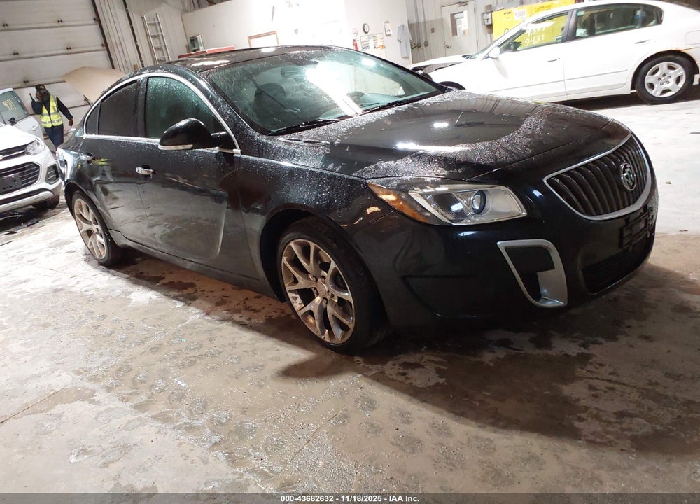 2012 BUICK REGAL GS VIN: 2G4GV5GV3C9142945