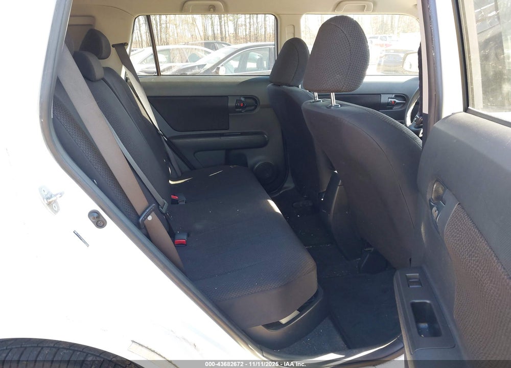 2010 SCION XB VIN: JTLZE4FE0A1114289