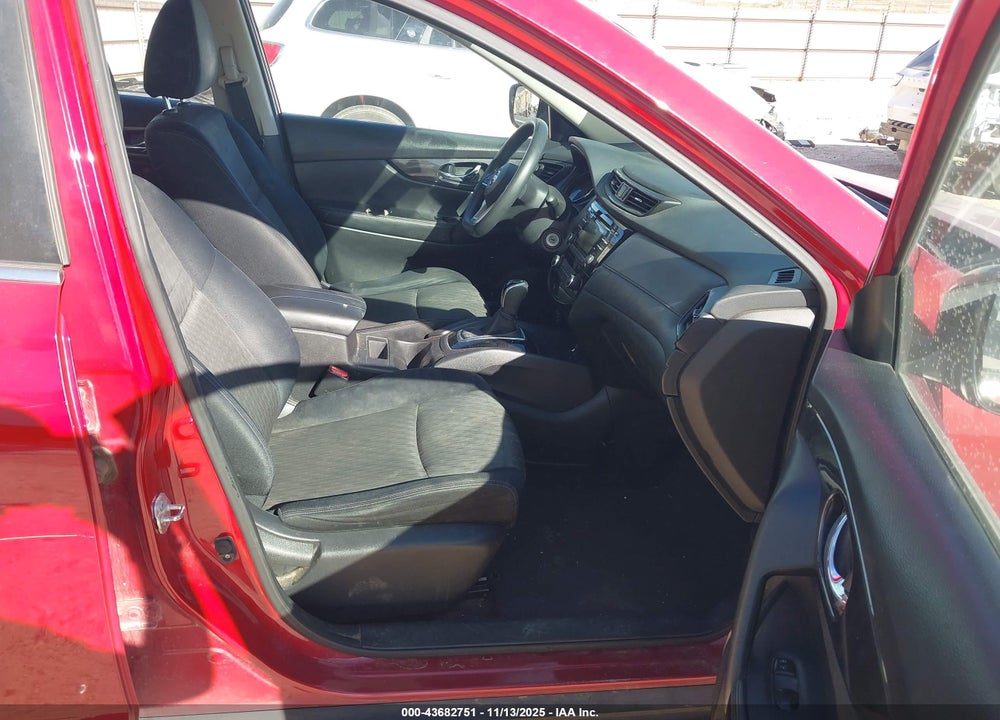 2017 NISSAN ROGUE S VIN: JN8AT2MTXHW394048