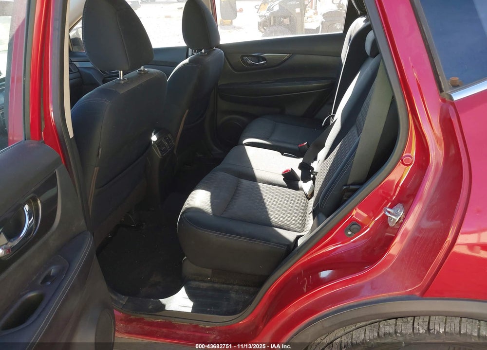 2017 NISSAN ROGUE S VIN: JN8AT2MTXHW394048