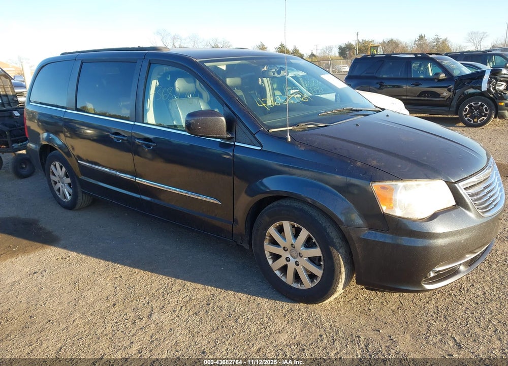 2014 CHRYSLER TOWN & COUNTRY TOURING VIN: 2C4RC1BG4ER211486