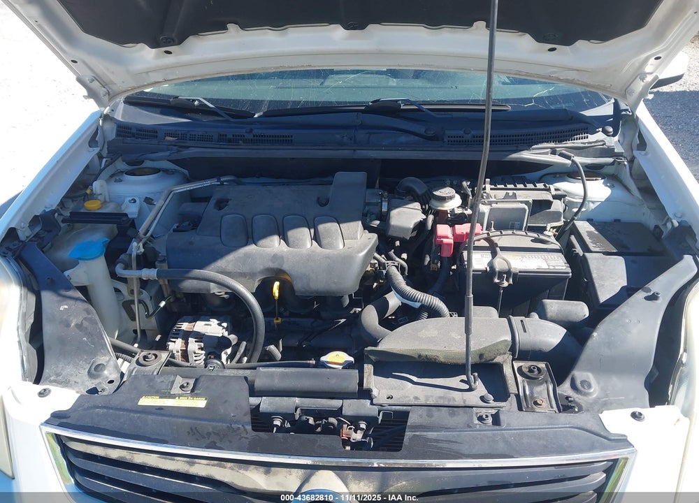 2011 NISSAN SENTRA 2.0 VIN: 3N1AB6AP0BL676812