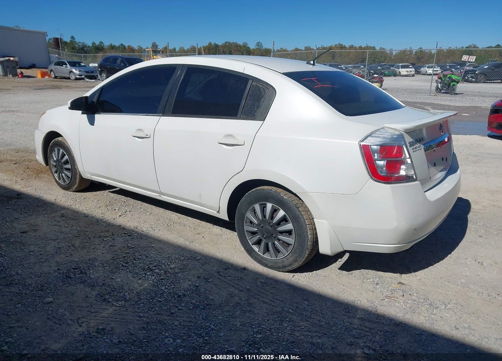 2011 NISSAN SENTRA 2.0 VIN: 3N1AB6AP0BL676812