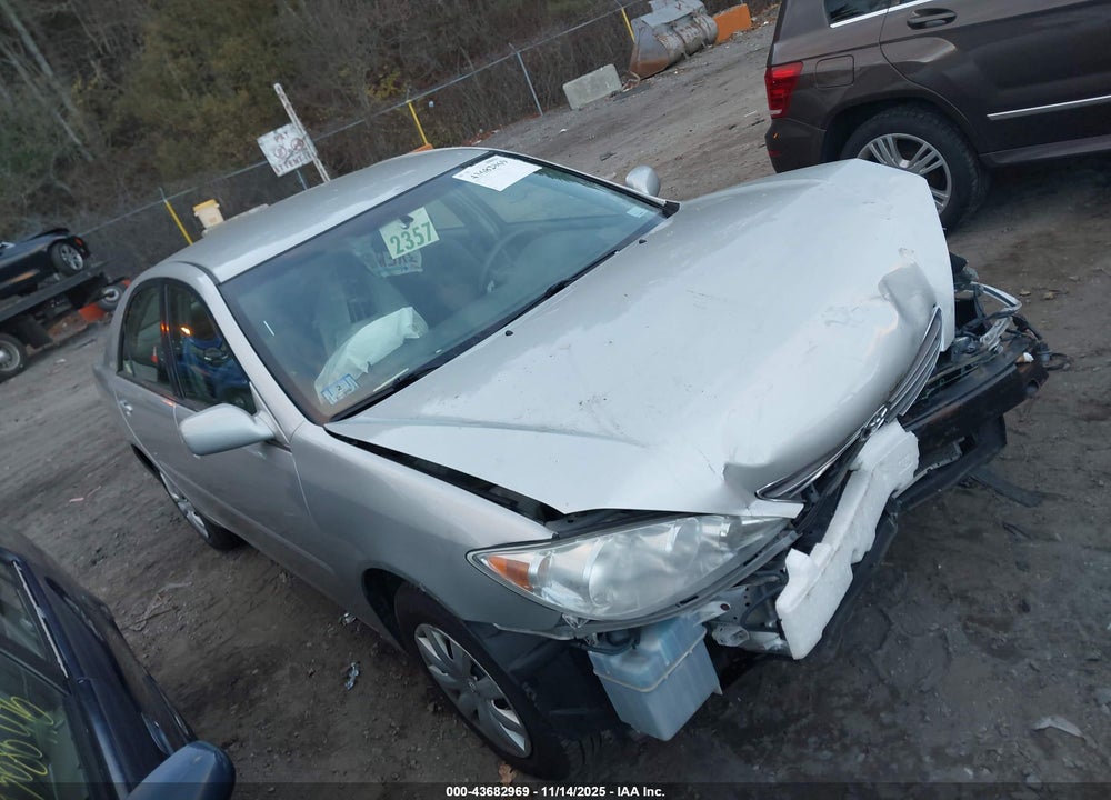 2005 TOYOTA CAMRY LE VIN: 4T1BE32K35U516679