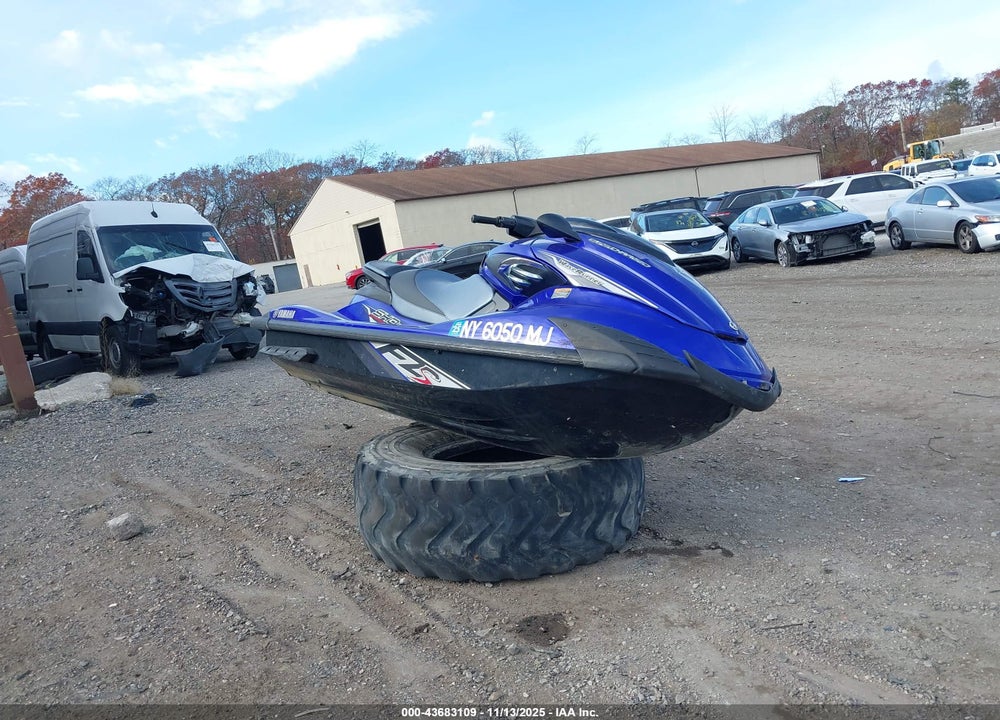 2013 YAMAHA FZS VIN: 00000YAMA3427C313