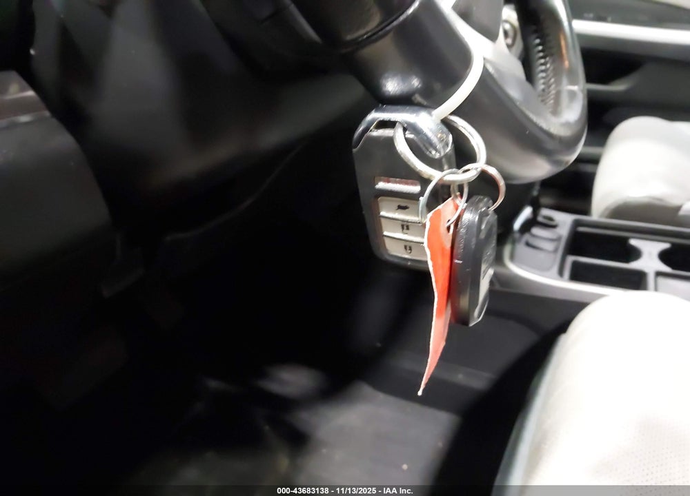 2015 HONDA CR-V VIN: 2HKRM4H75FH682258