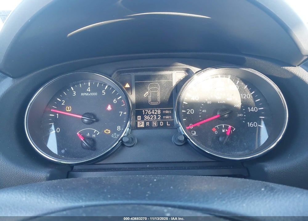 2011 NISSAN ROGUE VIN: JN8AS5MV1BW300507