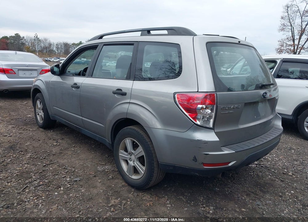 2011 SUBARU FORESTER 2.5X VIN: JF2SHABC2BH758569