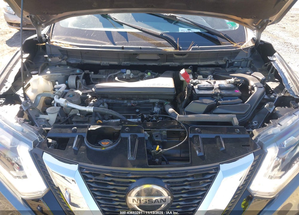 2018 NISSAN ROGUE SV VIN: JN8AT2MV9JW301981